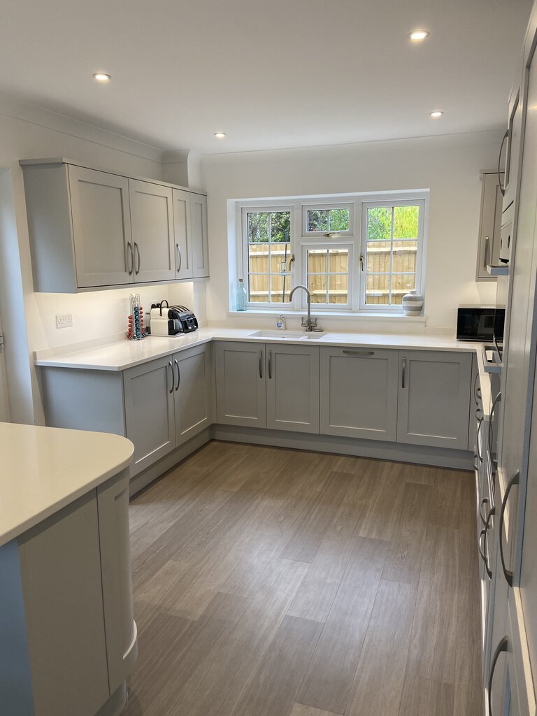 Fitted kitchen david matthews carpentry and joinery basingstoke