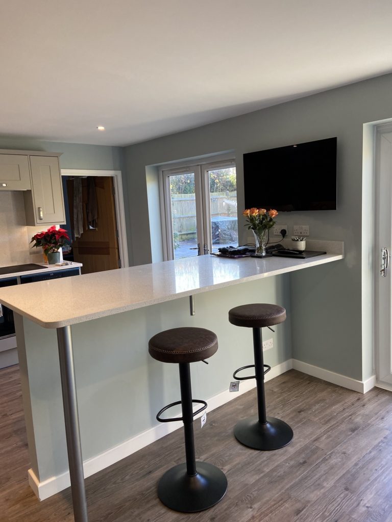 Fitted kitchen david matthews carpentry and joinery basingstoke