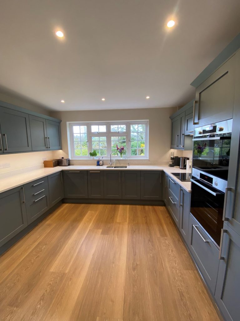 Fitted kitchen david matthews carpentry and joinery basingstoke